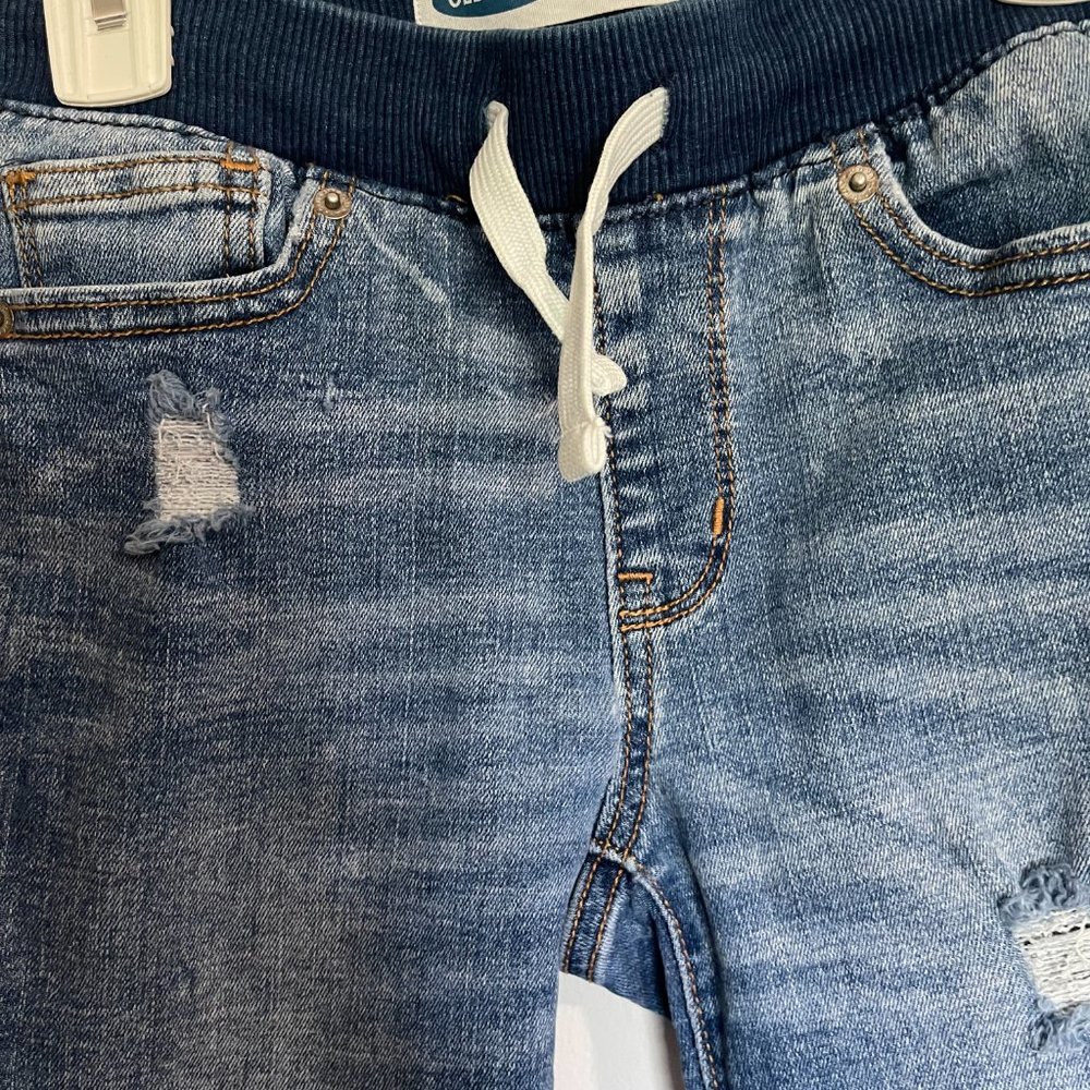 OLD NAVY SHORTS - Picture 8 of 9